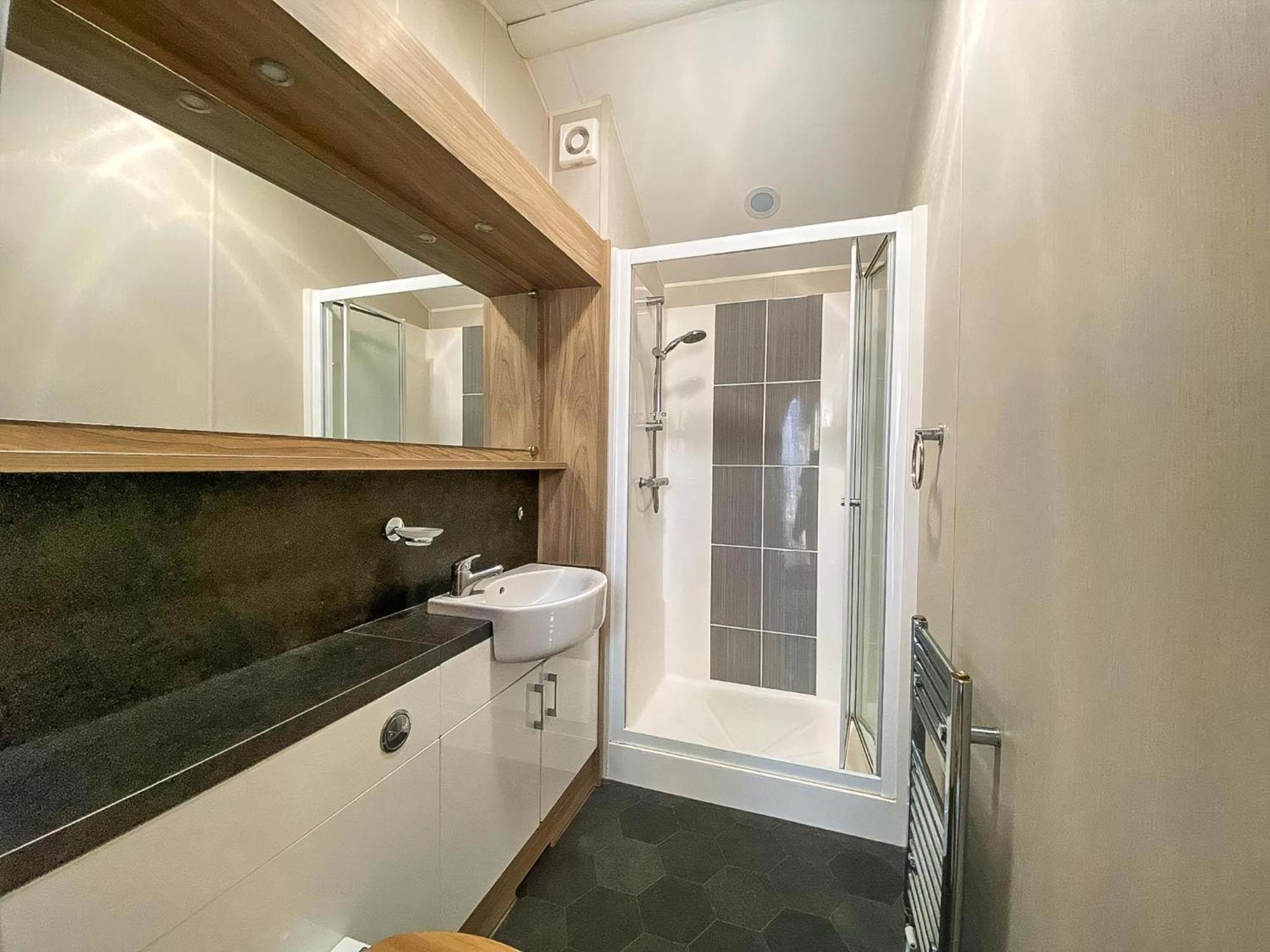 Luxury Caravan At Seaview Holiday Park In Kent Ref 47034Pb Whitstable Ngoại thất bức ảnh